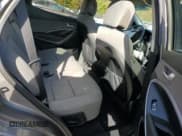 ✅ 2016 Hyundai Santa Fe • VIN: 5XYZU3LB6GG354927 • Лот: 89694125. Опубликован ранее на Copart с пробегом 121 686 миль. Бесплатный доступ к архиву аукционных продаж из США и подробный отчёт об истории автомобиля на DreamBid. Изображение 11.