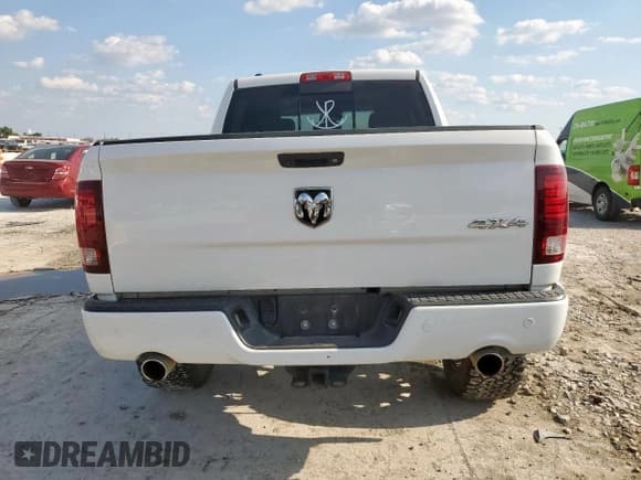 ✅ 2015 Ram 1500 Sport • VIN: 1C6RR7MT3FS610988 • Лот: 68438395. Опубликован ранее на Copart с пробегом 164 797 миль. Бесплатный доступ к архиву аукционных продаж из США и подробный отчёт об истории автомобиля на DreamBid. Изображение 6.