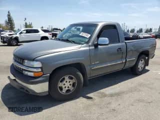 2002 Chevrolet Silverado 1500 LS with VIN 1GCEC14V82Z150008, listed as a Copart auction lot 58273165 with 357,104 mi miles and Salvage title. Bid and sale history available at DreamBid. Image 1.