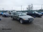 ✅ 2007 Volvo XC70 • VIN: YV4SZ592371283477 • Lot: 43742117. Listed on IAAI with 121,071 mi. Free auction sales archive from the USA and detailed vehicle history report at DreamBid. Image 1.