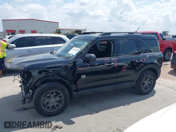 ✅ 2024 Ford Bronco Sport Big Bend • VIN: 3FMCR9B6XRRE57819 • Lot: 43076388. Wystawiony na IAAI z przebiegiem 23 264 mil. Bezpłatny archiwum sprzedaży aukcyjnych z USA i szczegółowy raport historii pojazdu na DreamBid. Zdjęcie 15.