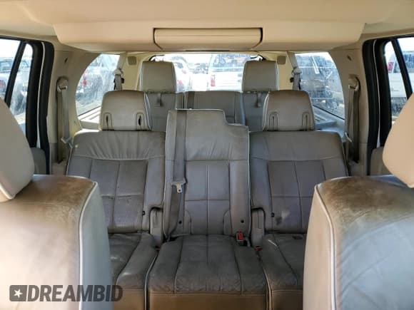 ✅ 2007 Lincoln Navigator • VIN: 5LMFL27577LJ13248 • Lot: 85547534. Listed on Copart with 130,993 mi. Free auction sales archive from the USA and detailed vehicle history report at DreamBid. Image 10.