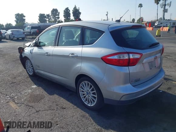 ✅ 2013 Ford C-Max SEL • VIN: 1FADP5CU6DL515510 • Lot: 41180709. Wystawiony na IAAI z przebiegiem 166 508 mil. Bezpłatny archiwum sprzedaży aukcyjnych z USA i szczegółowy raport historii pojazdu na DreamBid. Zdjęcie 3.