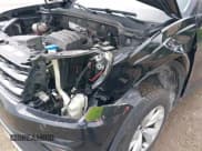 ✅ 2018 Volkswagen Atlas SE • VIN: 1V2LR2CA1JC517616 • Lot: 42724020. Listed on IAAI with 154,079 mi. Free auction sales archive from the USA and detailed vehicle history report at DreamBid. Image 6.