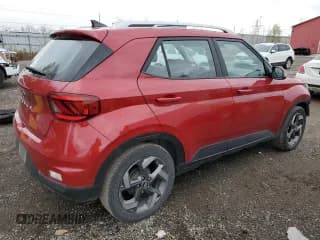 ✅ 2021 Hyundai Venue SEL • VIN: KMHRC8A38MU076002 • Lot: 79694334. Wystawiony na Copart z przebiegiem 115 540 mil. Bezpłatny archiwum sprzedaży aukcyjnych z USA i szczegółowy raport historii pojazdu na DreamBid. Zdjęcie 3.