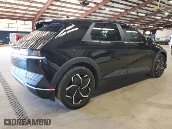 ✅ 2023 Hyundai Ioniq 5 SEL • VIN: KM8KN4AE0PU133769 • Lot: 90004695. Listed on Copart with 37,770 mi. Free auction sales archive from the USA and detailed vehicle history report at DreamBid. Image 3.