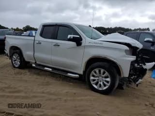 ✅ 2020 Chevrolet Silverado 1500 Custom • VIN: 1GCRWBEHXLZ283202 • Lot: 68265164. Wystawiony na Copart z przebiegiem 20 631 mil. Bezpłatny archiwum sprzedaży aukcyjnych z USA i szczegółowy raport historii pojazdu na DreamBid. Zdjęcie 4.
