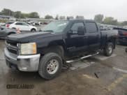 ✅ 2007 Chevrolet Silverado 2500HD 2LT • VIN: 1GCHK23647F512389 • Lot: 86171205. Wystawiony na Copart z przebiegiem 139 557 mil. Bezpłatny archiwum sprzedaży aukcyjnych z USA i szczegółowy raport historii pojazdu na DreamBid. Zdjęcie 1.