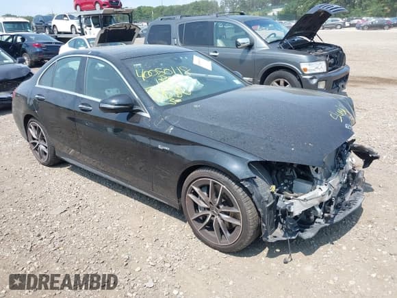 ✅ 2020 Mercedes-Benz C 43 AMG • VIN: 55SWF6EB6LU329473 • Lot: 40080118. Wystawiony na IAAI z przebiegiem 26 041 mil. Bezpłatny archiwum sprzedaży aukcyjnych z USA i szczegółowy raport historii pojazdu na DreamBid. Zdjęcie 1.