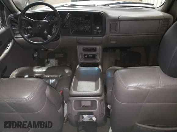 ✅ 2001 Chevrolet Silverado 1500 LS • VIN: 2GCEK19T311202257 • Lot: 86333645. Listed on Copart with 202,603 mi. Free auction sales archive from the USA and detailed vehicle history report at DreamBid. Image 8.