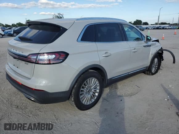 ✅ 2020 Lincoln Nautilus Standard • VIN: 2LMPJ6J96LBL01810 • Lot: 92934435. Listed on Copart with 65,923 mi. Free auction sales archive from the USA and detailed vehicle history report at DreamBid. Image 3.