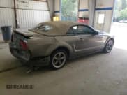 ✅ 2005 Ford Mustang GT Deluxe • VIN: 1ZVFT85H655257671 • Lot: 82188385. Listed on Copart with 159,849 mi. Free auction sales archive from the USA and detailed vehicle history report at DreamBid. Image 3.