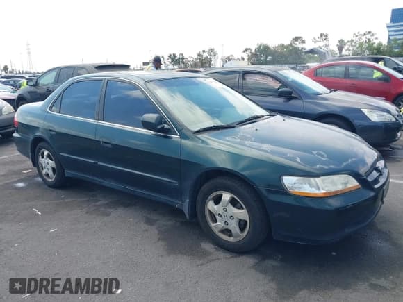 ✅ 2000 Honda Accord EX • VIN: JHMCG6605YC027660 • Lot: 42754950. Wystawiony na IAAI z przebiegiem 207 164 mil. Bezpłatny archiwum sprzedaży aukcyjnych z USA i szczegółowy raport historii pojazdu na DreamBid. Zdjęcie 1.