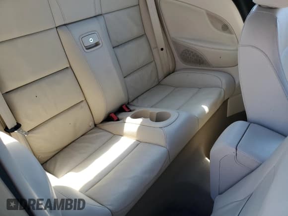 ✅ 2013 Volkswagen Eos Lux • VIN: WVWFW8AHXDV002312 • Lot: 74955834. Wystawiony na Copart z przebiegiem 79 974 mil. Bezpłatny archiwum sprzedaży aukcyjnych z USA i szczegółowy raport historii pojazdu na DreamBid. Zdjęcie 10.