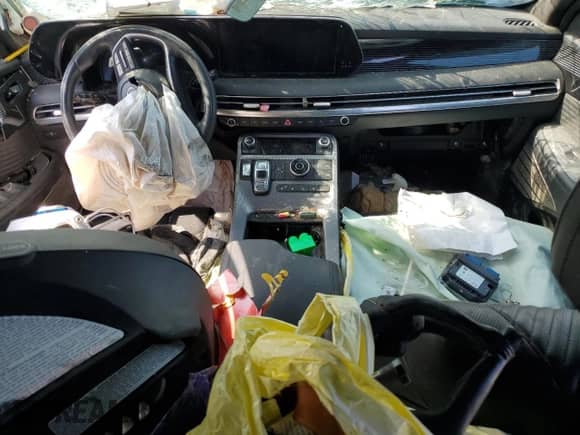 2023 Hyundai Palisade Calligraphy с VIN KM8R7DGE9PU639097, выставлен на аукционе Copart как лот 71643694 с пробегом Не указан миль и Списание • Salvage title. История ставок и продаж доступна на DreamBid. Изображение 8.