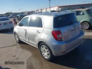✅ 2010 Scion xD • VIN: JTKKU4B48A1004578 • Lot: 43611048. Wystawiony na IAAI z przebiegiem 177 702 mil. Bezpłatny archiwum sprzedaży aukcyjnych z USA i szczegółowy raport historii pojazdu na DreamBid. Zdjęcie 3.