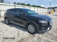 ✅ 2019 Lincoln Nautilus Standard • VIN: 2LMPJ6J94KBL51958 • Lot: 61634605. Listed on Copart with 118,916 mi. Free auction sales archive from the USA and detailed vehicle history report at DreamBid. Image 4.