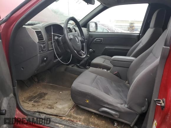 ✅ 2004 Chevrolet Colorado 1LT • VIN: 1GCDT146748139336 • Лот: 46994795. Опубликован ранее на Copart с пробегом 188 956 миль. Бесплатный доступ к архиву аукционных продаж из США и подробный отчёт об истории автомобиля на DreamBid. Изображение 7.