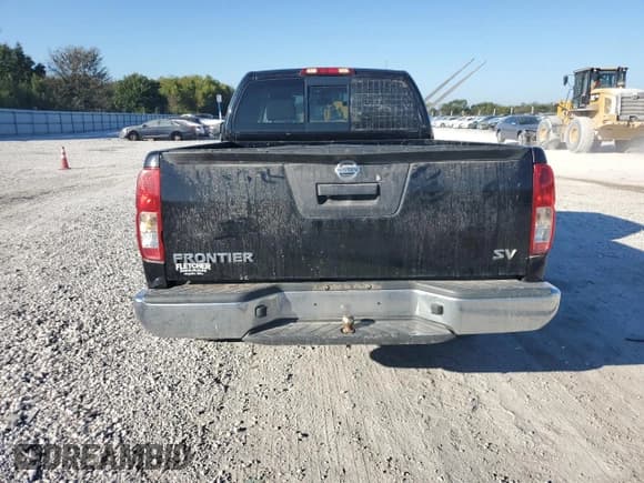 ✅ 2018 Nissan Frontier SV • VIN: 1N6BD0CT5JN715201 • Lot: 82388045. Wystawiony na Copart z przebiegiem 96 138 mil. Bezpłatny archiwum sprzedaży aukcyjnych z USA i szczegółowy raport historii pojazdu na DreamBid. Zdjęcie 6.