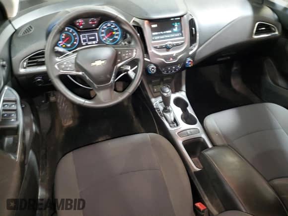 2016 Chevrolet Cruze LT с VIN 1G1BE5SM4G7320164, выставлен на аукционе Copart как лот 89897225 с пробегом 131 097 миль миль и Списание • Salvage title. История ставок и продаж доступна на DreamBid. Изображение 8.