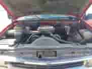 1994 Chevrolet Suburban z VIN 1GNFK16K9RJ334433, wystawiony jako IAAI lot #43559913 z przebiegiem 322 899 mil mil oraz . Historia ofert i sprzedaży dostępna na DreamBid. Obrazek 10.