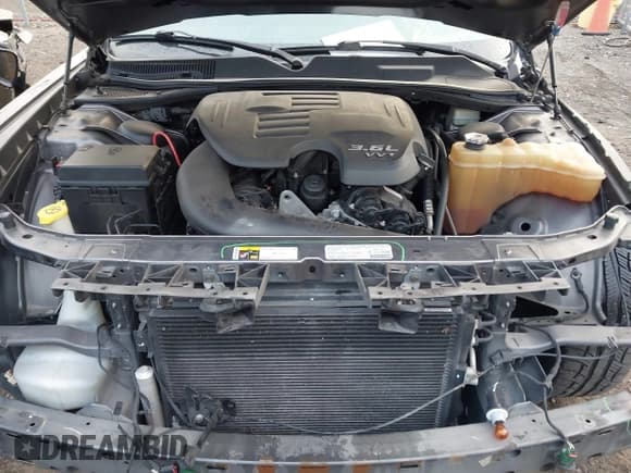 ✅ 2013 Dodge Challenger SXT • VIN: 2C3CDYAG0DH665966 • Lot: 43543054. Listed on IAAI with 128,859 mi. Free auction sales archive from the USA and detailed vehicle history report at DreamBid. Image 10.