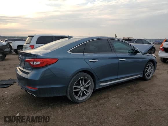 ✅ 2015 Hyundai Sonata Sport • VIN: 5NPE34AB9FH102106 • Lot: 81496145. Listed on Copart with 63,584 mi. Free auction sales archive from the USA and detailed vehicle history report at DreamBid. Image 3.