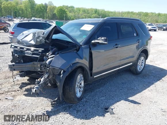 ✅ 2016 Ford Explorer XLT • VIN: 1FM5K7D89GGA74362 • Лот: 41984211. Опубликован ранее на IAAI с пробегом Не указан. Бесплатный доступ к архиву аукционных продаж из США и подробный отчёт об истории автомобиля на DreamBid. Изображение 2.