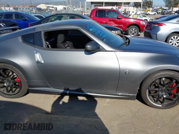 ✅ 2014 Nissan 370Z Touring • VIN: JN1AZ4EH4EM630770 • Lot: 41986503. Wystawiony na IAAI z przebiegiem 246 507 mil. Bezpłatny archiwum sprzedaży aukcyjnych z USA i szczegółowy raport historii pojazdu na DreamBid. Zdjęcie 12.