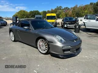 ✅ 2008 Porsche 911 Carrera S • VIN: WP0CB29958S776046 • Lot: 85643055. Wystawiony na Copart z przebiegiem 142 638 mil. Bezpłatny archiwum sprzedaży aukcyjnych z USA i szczegółowy raport historii pojazdu na DreamBid. Zdjęcie 4.