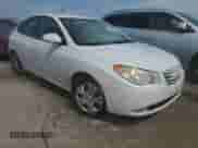 2010 Hyundai Elantra GLS z VIN KMHDU4AD9AU951379, wystawiony jako Copart lot #74606144 z przebiegiem 198 205 mil mil oraz Nie do naprawy • Non repairable. Historia ofert i sprzedaży dostępna na DreamBid. Obrazek 4.