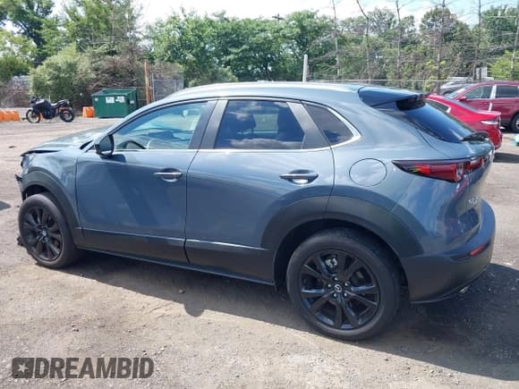 ✅ 2022 Mazda CX-30 S Carbon Edition • VIN: 3MVDMBCL9NM429826 • Lot: 42680808. Listed on IAAI with 28,234 mi. Free auction sales archive from the USA and detailed vehicle history report at DreamBid. Image 14.