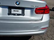 ✅ 2018 BMW 3 Series 320i xDrive • VIN: WBA8A3C56JA491482 • Lot: 43374501. Listed on IAAI with 109,412 mi. Free auction sales archive from the USA and detailed vehicle history report at DreamBid. Image 19.