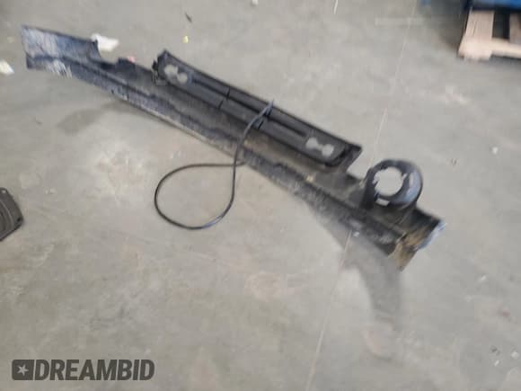 ✅ 2009 GMC Sierra 1500 • VIN: 2GTEK233X91109679 • Lot: 51445445. Wystawiony na Copart z przebiegiem 229 012 mil. Bezpłatny archiwum sprzedaży aukcyjnych z USA i szczegółowy raport historii pojazdu na DreamBid. Zdjęcie 12.