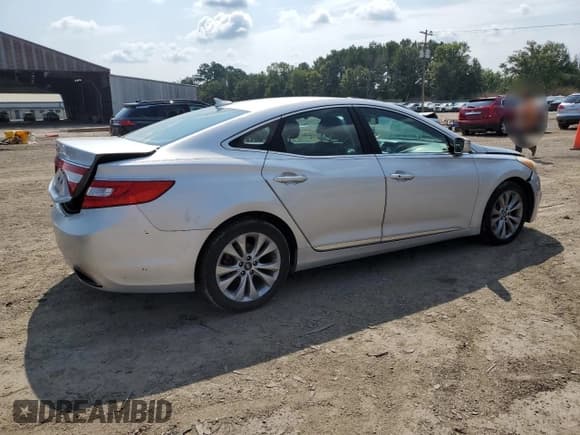 ✅ 2014 Hyundai Azera • VIN: KMHFG4JG6EA368463 • Lot: 69882895. Wystawiony na Copart z przebiegiem 143 776 mil. Bezpłatny archiwum sprzedaży aukcyjnych z USA i szczegółowy raport historii pojazdu na DreamBid. Zdjęcie 3.
