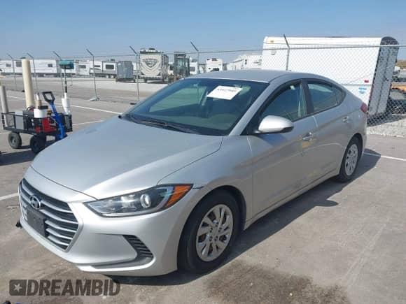 2017 Hyundai Elantra SE с VIN 5NPD74LF0HH204638, выставлен на аукционе IAAI как лот 43427945 с пробегом 106 412 миль миль и . История ставок и продаж доступна на DreamBid. Изображение 6.