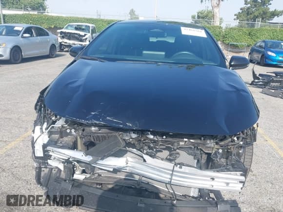 ✅ 2024 Toyota Corolla LE • VIN: 5YFB4MCE9RP176172 • Lot: 42461561. Listed on IAAI with 12,503 mi. Free auction sales archive from the USA and detailed vehicle history report at DreamBid. Image 6.