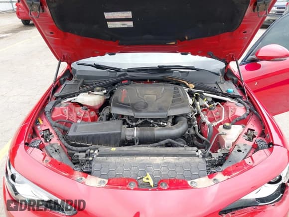 ✅ 2018 Alfa Romeo Giulia Ti Sport • VIN: ZARFAEEN1J7567230 • Lot: 42557668. Listed on IAAI with 54,363 mi. Free auction sales archive from the USA and detailed vehicle history report at DreamBid. Image 10.