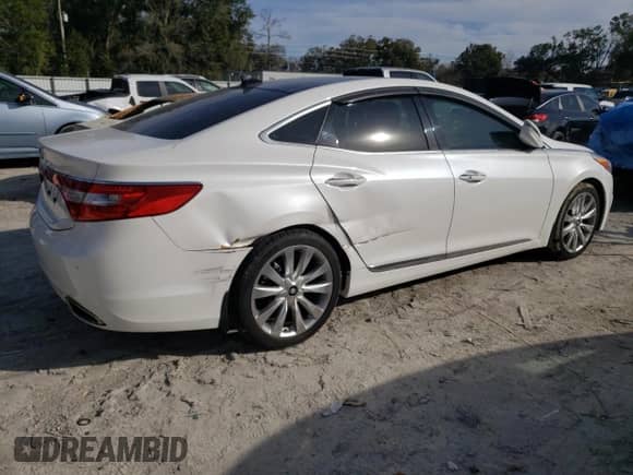 2012 Hyundai Azera с VIN KMHFH4JG6CA190824, выставлен на аукционе Copart как лот 42760965 с пробегом 45 212 миль миль и Списание • Salvage title. История ставок и продаж доступна на DreamBid. Изображение 3.