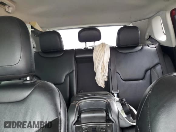 ✅ 2020 Jeep Compass Limited • VIN: 3C4NJDCB2LT143370 • Лот: 59485195. Опубликован ранее на Copart с пробегом 138 479 миль. Бесплатный доступ к архиву аукционных продаж из США и подробный отчёт об истории автомобиля на DreamBid. Изображение 10.