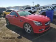 ✅ 2012 Mercedes-Benz SLK 350 • VIN: WDDPK5HA6CF007853 • Лот: 74664274. Опубликован ранее на Copart с пробегом 98 794 миль. Бесплатный доступ к архиву аукционных продаж из США и подробный отчёт об истории автомобиля на DreamBid. Изображение 4.