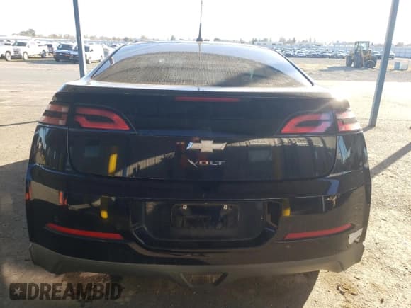✅ 2014 Chevrolet Volt • VIN: 1G1RF6E44EU167507 • Lot: 84296474. Wystawiony na Copart z przebiegiem 90 987 mil. Bezpłatny archiwum sprzedaży aukcyjnych z USA i szczegółowy raport historii pojazdu na DreamBid. Zdjęcie 6.