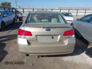 ✅ 2010 Subaru Legacy Limited Moon • VIN: 4S3BMCK65A3225840 • Lot: 43639761. Wystawiony na IAAI z przebiegiem 234 982 mil. Bezpłatny archiwum sprzedaży aukcyjnych z USA i szczegółowy raport historii pojazdu na DreamBid. Zdjęcie 16.