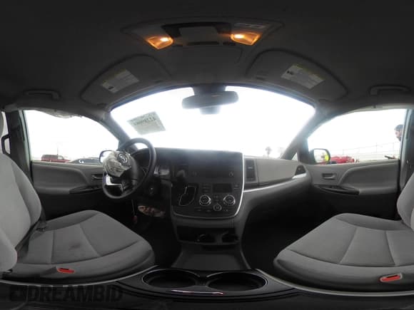 ✅ 2020 Toyota Sienna LE Auto Access Seat • VIN: 5TDKZ3DC0LS044909 • Lot: 42289084. Listed on IAAI with 71,090 mi. Free auction sales archive from the USA and detailed vehicle history report at DreamBid. Image 20.