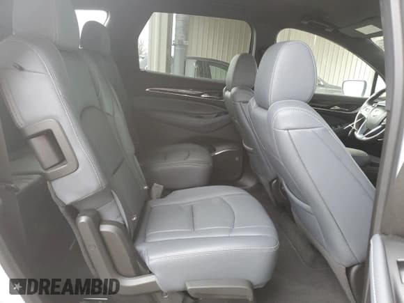 ✅ 2022 Buick Enclave Essence • VIN: 5GAEVAKW3NJ152985 • Lot: 47817805. Listed on Copart with 54,972 mi. Free auction sales archive from the USA and detailed vehicle history report at DreamBid. Image 11.