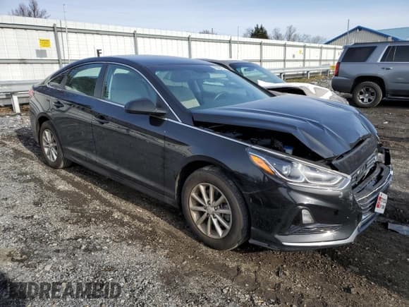 ✅ 2019 Hyundai Sonata SE • VIN: 5NPE24AF2KH818118 • Лот: 70949702. Опубликован ранее на Copart с пробегом 35 553 миль. Бесплатный доступ к архиву аукционных продаж из США и подробный отчёт об истории автомобиля на DreamBid. Изображение 4.