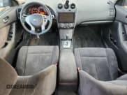 ✅ 2007 Nissan Altima S • VIN: 1N4AL21EX7C160399 • Lot: 93338395. Listed on Copart with 288,050 mi. Free auction sales archive from the USA and detailed vehicle history report at DreamBid. Image 8.