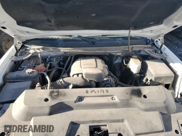 ✅ 2011 Chevrolet Silverado 2500HD • VIN: 1GB2KVCG6BZ267106 • Лот: 86861944. Опубликован ранее на Copart с пробегом Не указан. Бесплатный доступ к архиву аукционных продаж из США и подробный отчёт об истории автомобиля на DreamBid. Изображение 11.