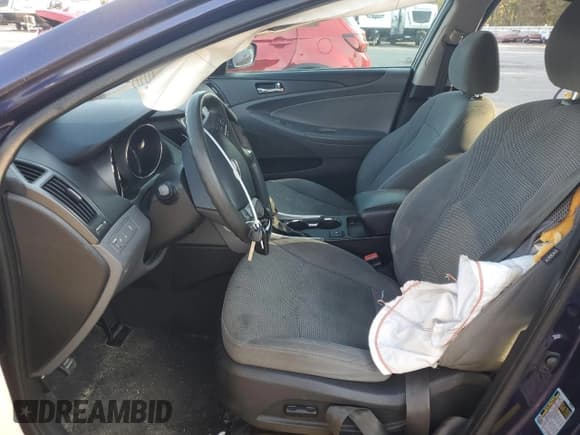 ✅ 2013 Hyundai Sonata GLS • VIN: 5NPEB4ACXDH672334 • Lot: 74640444. Listed on Copart with 152,864 mi. Free auction sales archive from the USA and detailed vehicle history report at DreamBid. Image 7.