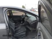 ✅ 2013 Ford Focus SE • VIN: 1FADP3F22DL320843 • Lot: 43263051. Listed on IAAI with 109,406 mi. Free auction sales archive from the USA and detailed vehicle history report at DreamBid. Image 5.